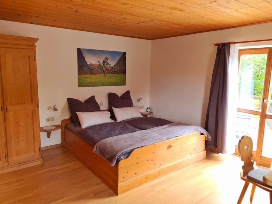 Ruhige Ferienwohnung In Bad Toelz Luaran gambar